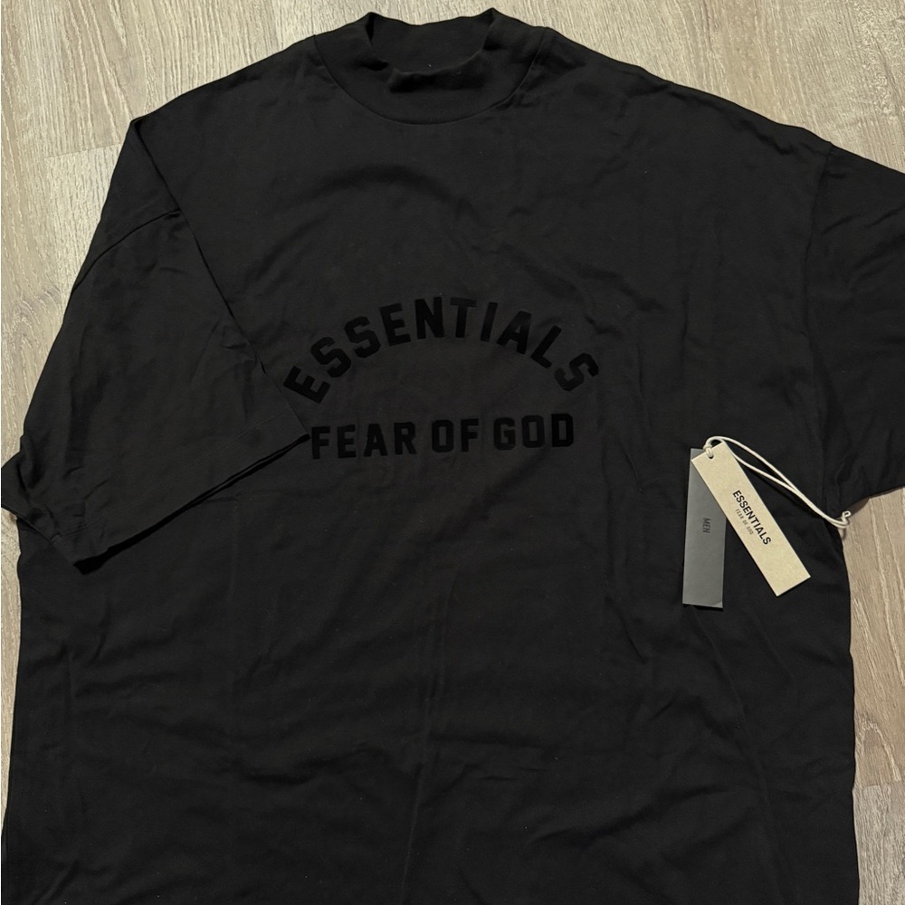 Fear of God Essentials - tee Jet Black Sizr L Men’s- NEW